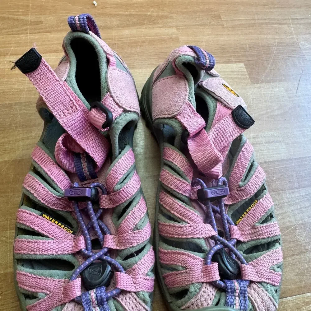 KEEN Kids' Whisper Waterproof Sport Sandals - Pink/Gray - Size 12